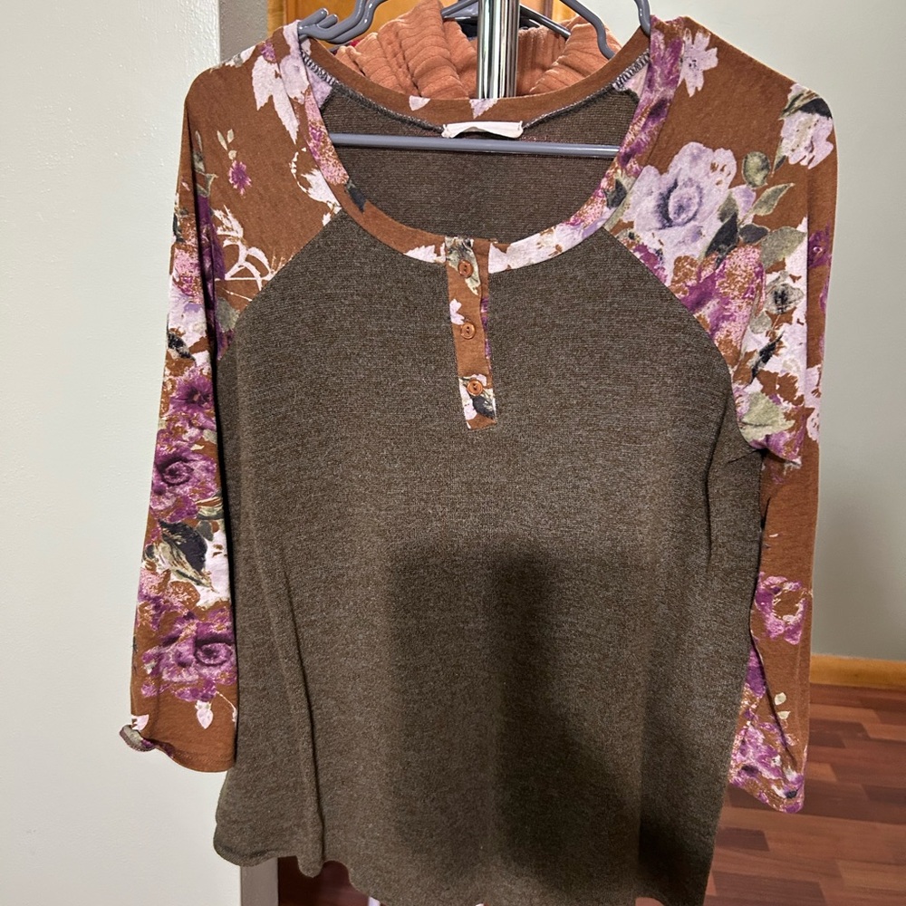 Entro Floral Brown and Purple Blouse